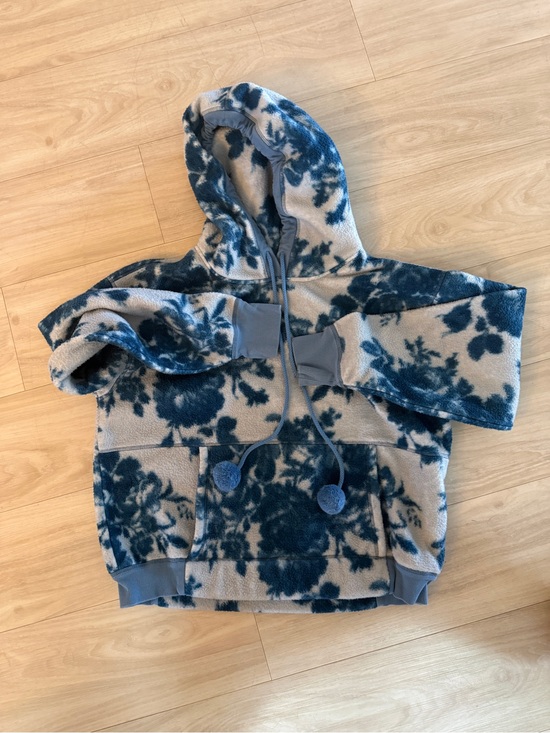 Free People Tops - Free People Blue Floral Hooded Fleece Pullover
